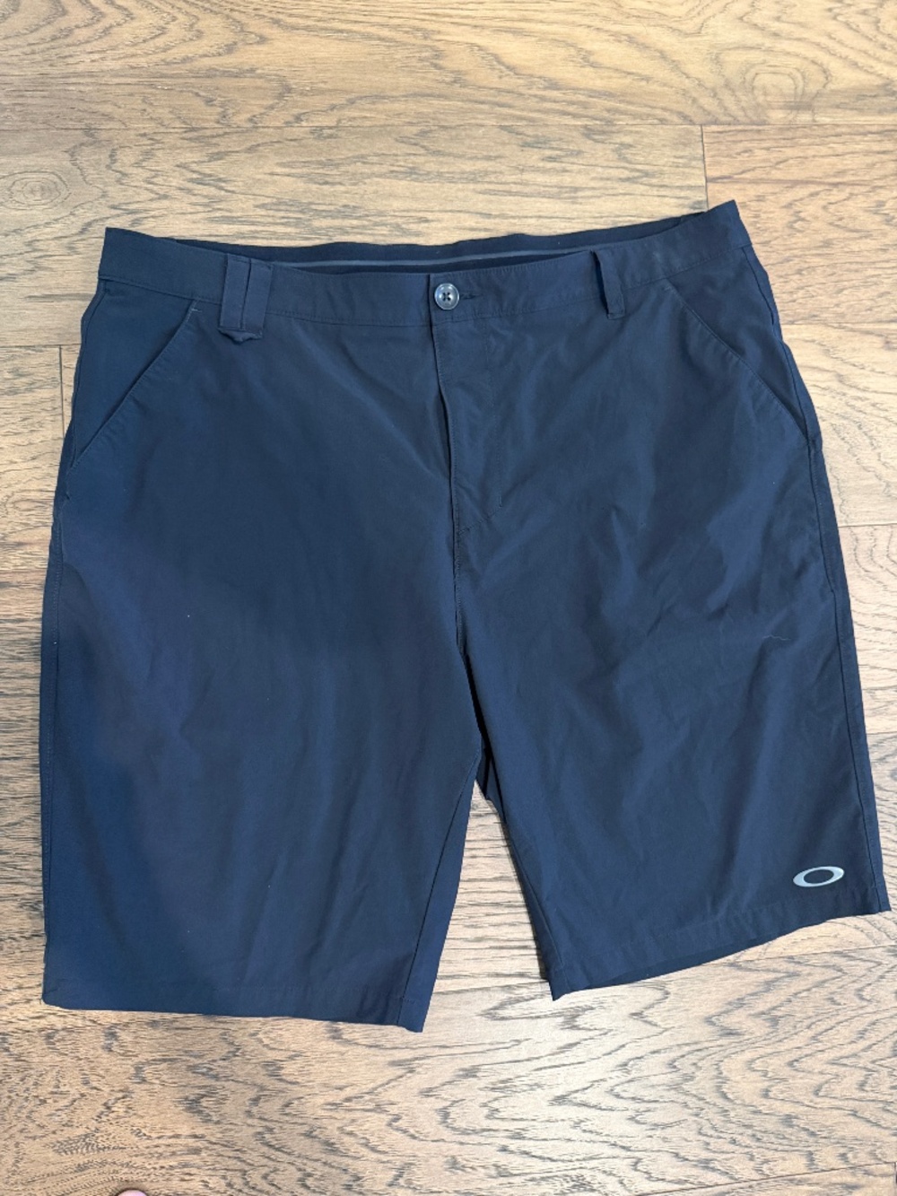Oakley Men’s Black Regular Fit Performance Golf Shorts Size 40